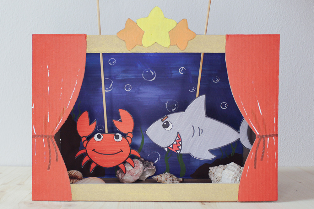 Teatrino di cartone per bambini